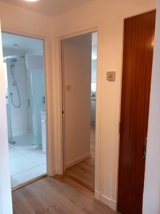Lovely 2 Bed Flat-Great Location Apartment Dundee Exterior photo